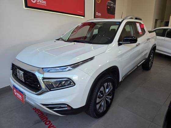 FIAT TORO 2.0 16V TURBO DIESEL VOLCANO 4WD AT9 FIAT TORO 2.0 16V TURBO DIESEL VOLCANO 4WD AT9
